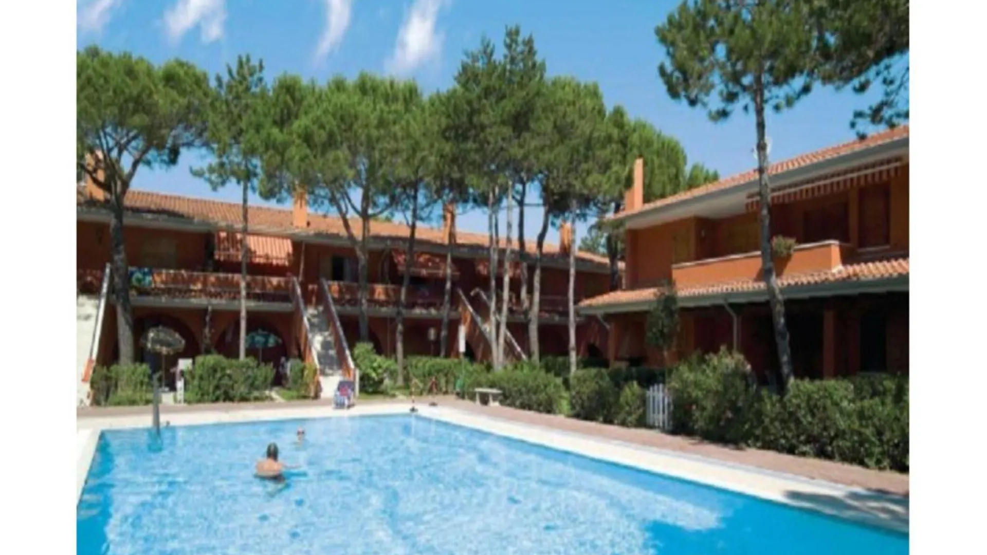 Chill In Our Gorgeous Pool - Beahost Apartment Bibione